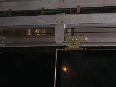 輕軌屏蔽門(mén)系統(tǒng)工程安裝